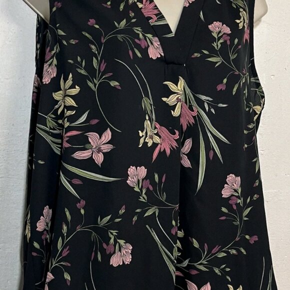 Vince Camuto Black Floral Blouse 3X - Picture 3 of 3